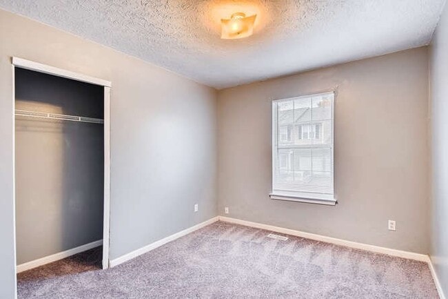 Building Photo - Charming Property  -Finished Basment/Priva...