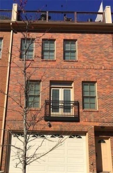 Building Photo - 1290 Dahlgren Lane