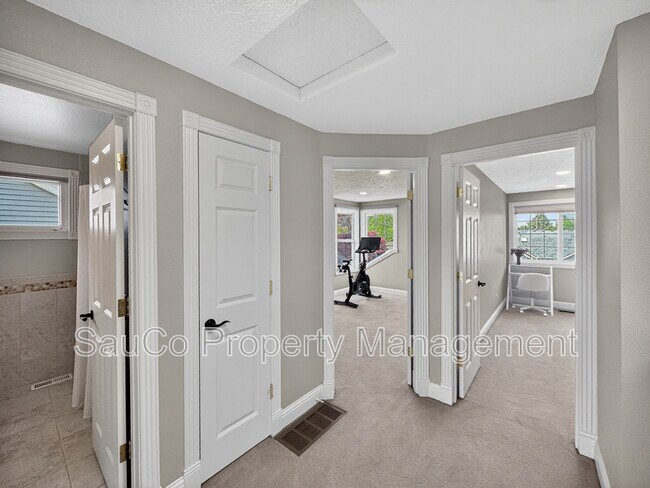 Building Photo - 17396 NW Brickstone Ct