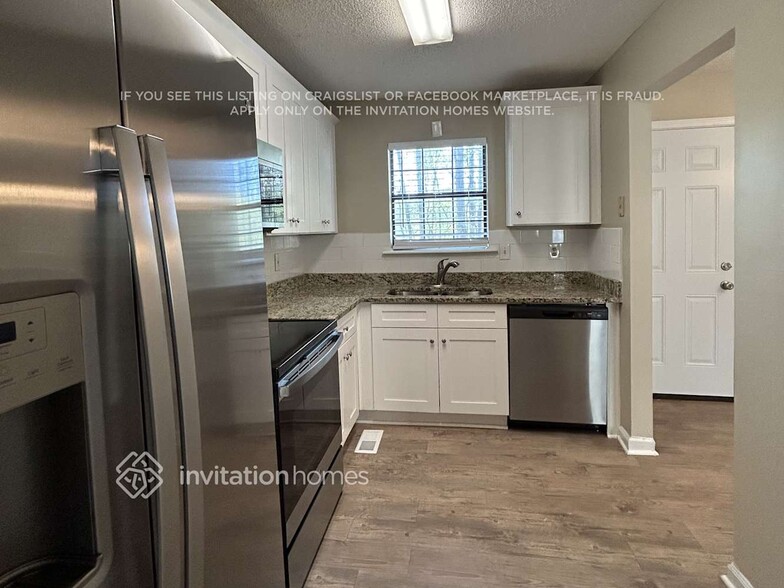 Building Photo - 309 Westwood Ct