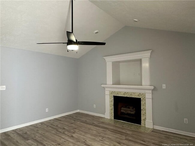 Building Photo - 3411 Hill St