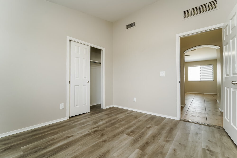 Building Photo - 5861 W Agave Bloom Ln