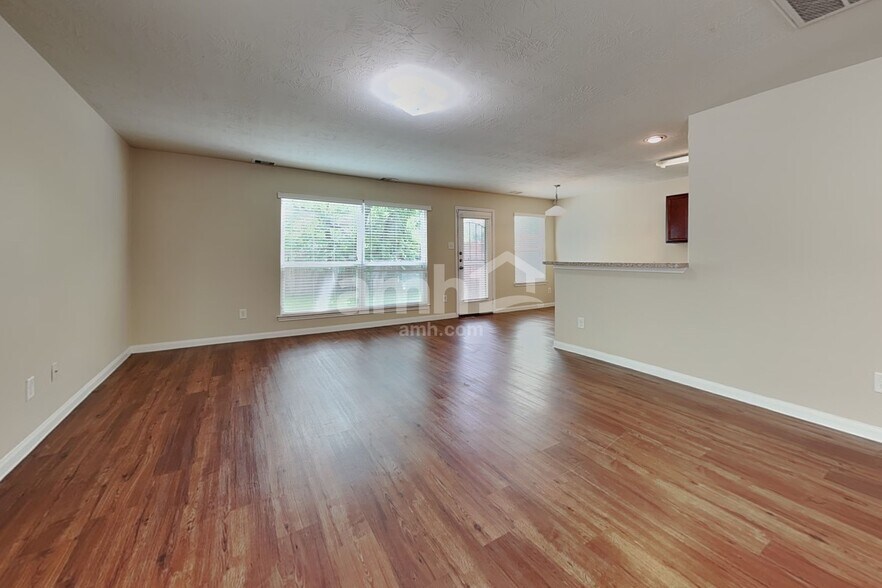 Building Photo - 15458 Bammel Oaks Ct