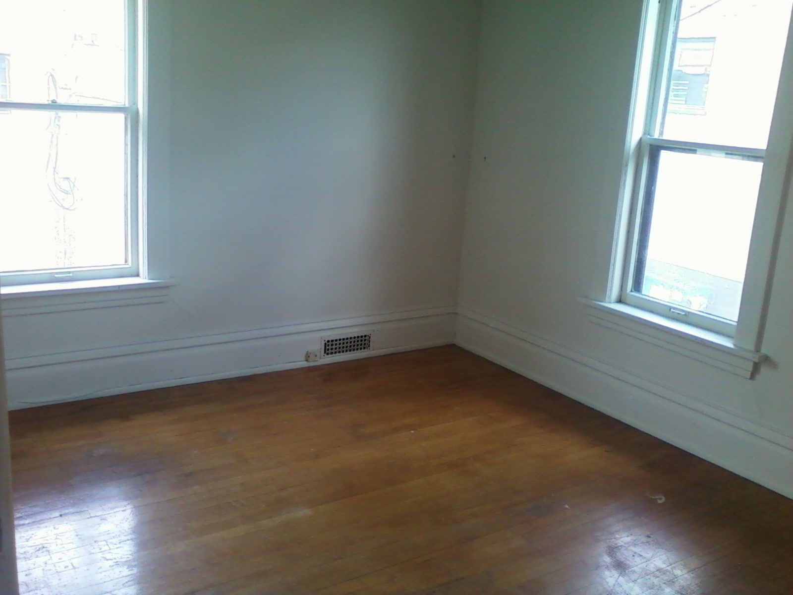 bedroom 3 - 919 1st Ave S