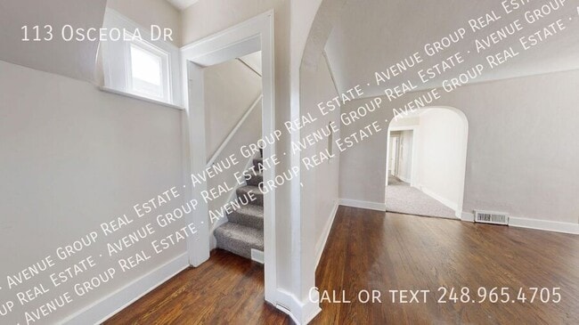 Building Photo - 113 Osceola Dr