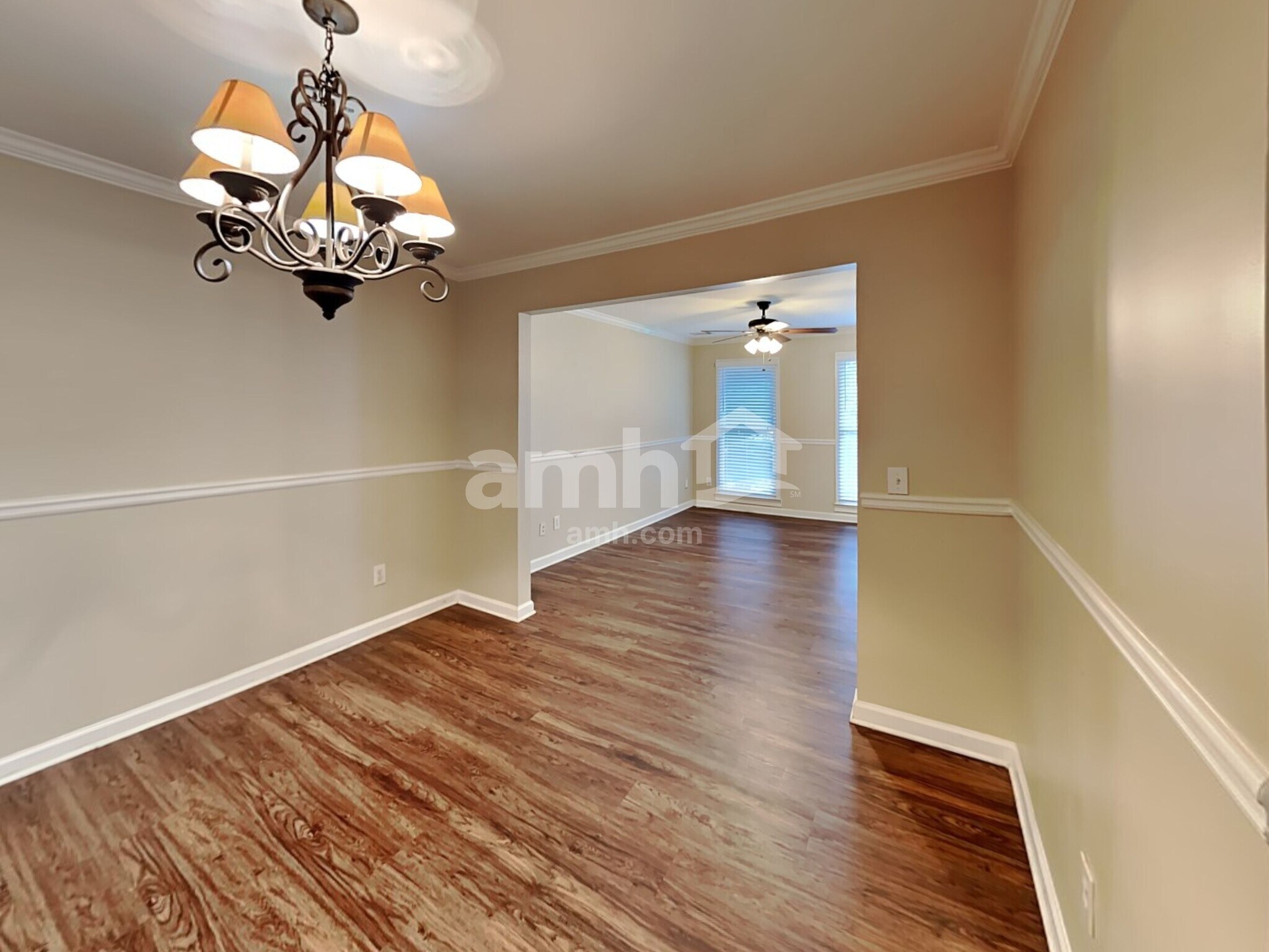 Building Photo - 2011 Aldbury Ln