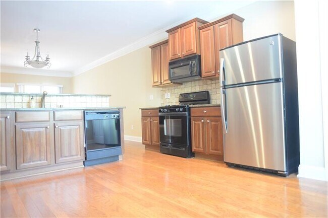 Building Photo - 5228 Wellsley Bend
