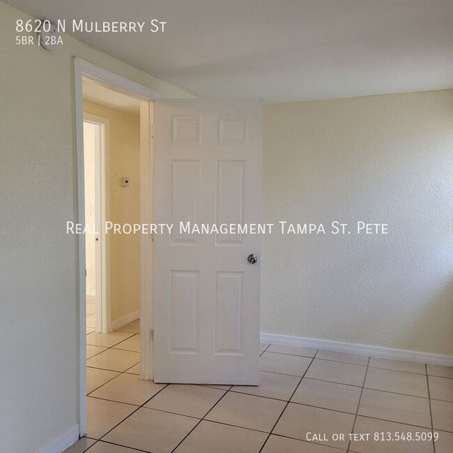 Building Photo - 8620 N Mulberry St