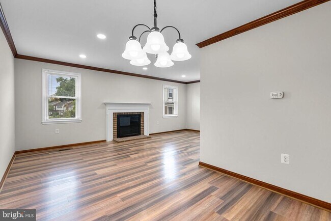 Building Photo - 3351 Buehler Ct
