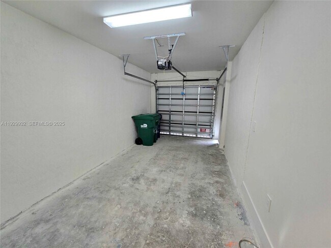 Building Photo - 34526 SW 191st Ave