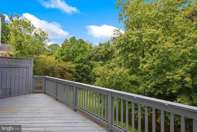 Building Photo - 1614 Leeds Castle Dr