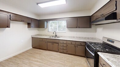 Building Photo - Newly Remodeled 4-Bedroom Home in Del Rey, CA