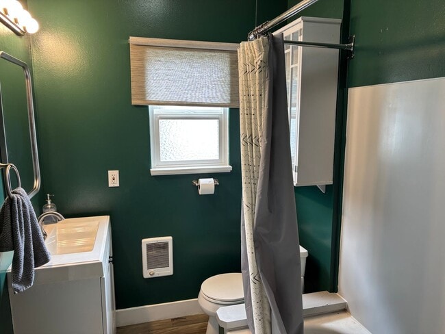Building Photo - Spacious 3-Bedroom Craftsman Home with Solar Savings and Fully Fenced Yard