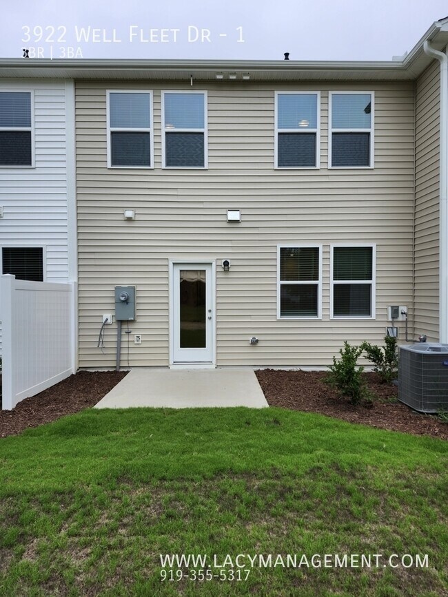 Building Photo - 3922 Well Fleet Dr