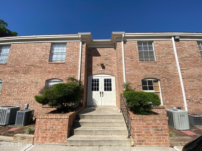 Primary Photo - 5201 Atlantic Blvd