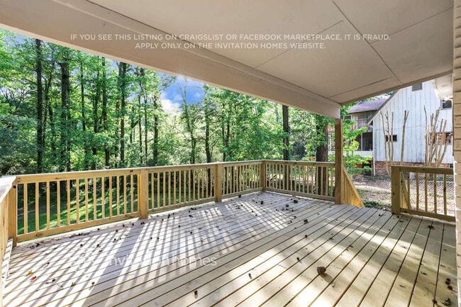 Building Photo - 6445 Tahoe Dr