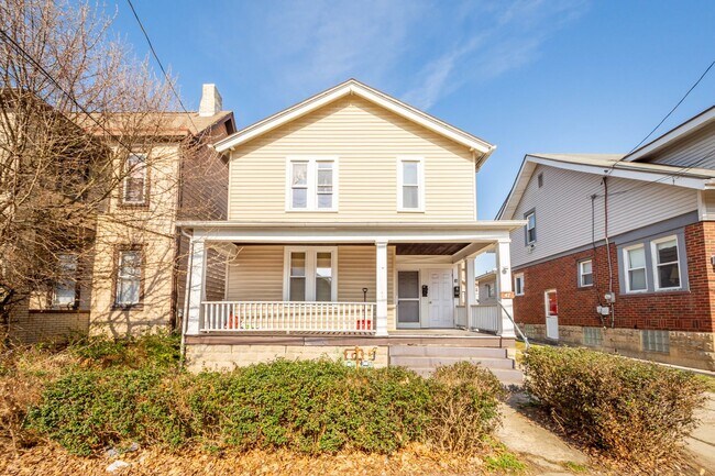 Building Photo - 47 Mainsgate St