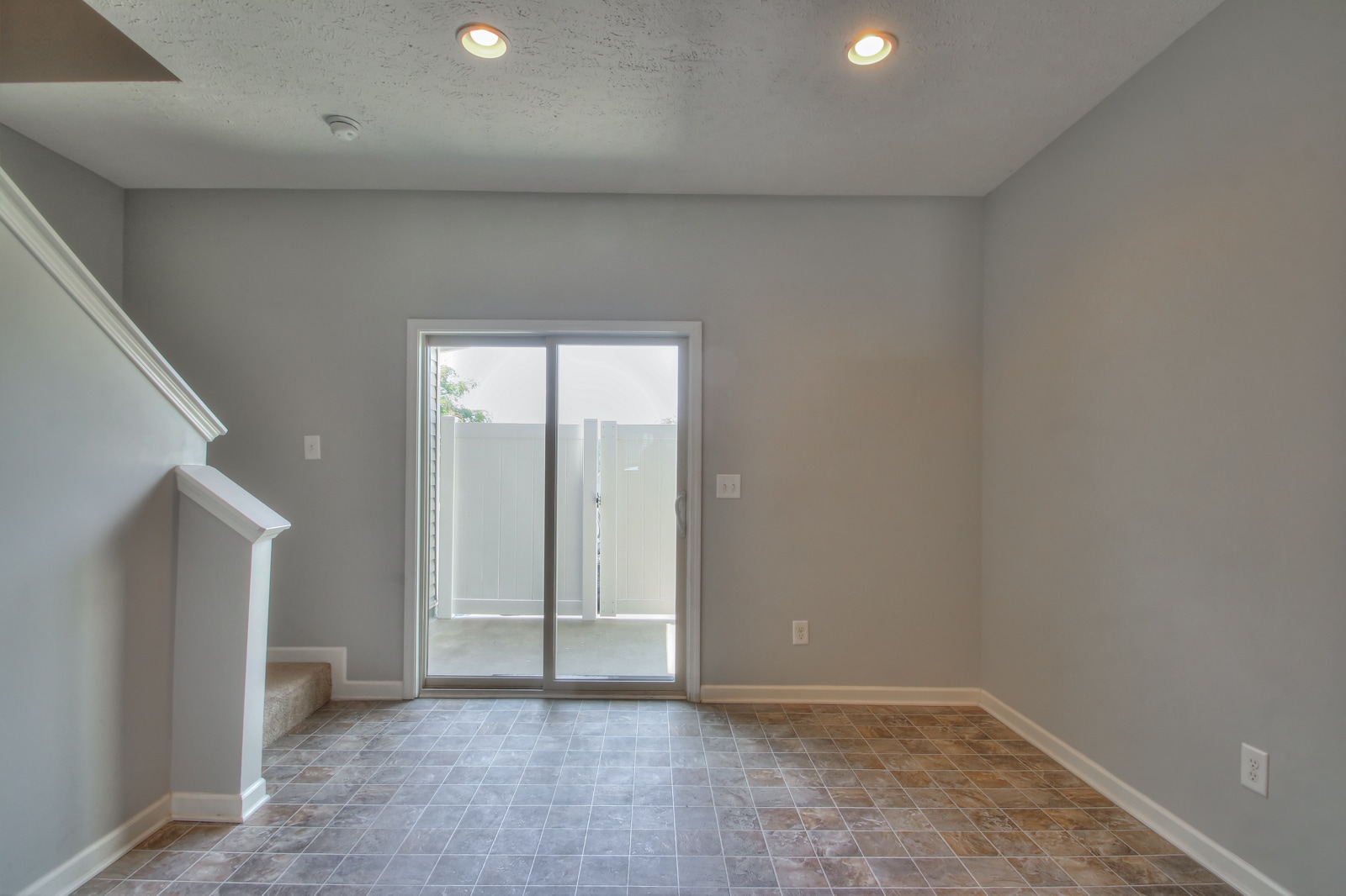 Dining area - 1514 Sprucedale Dr