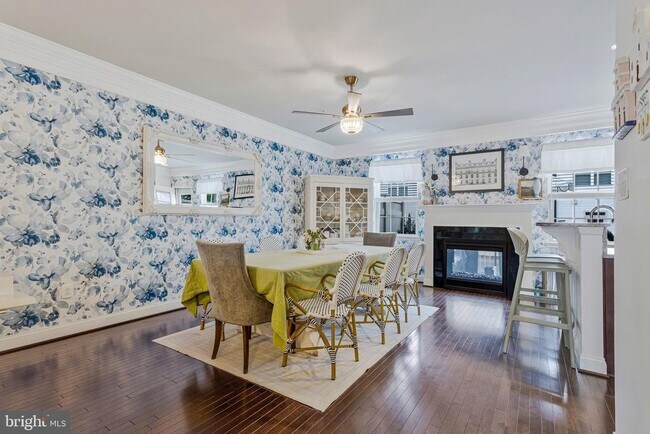 Building Photo - 703 Skippers Ln