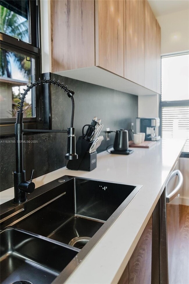 Building Photo - 1040 NW 120th St