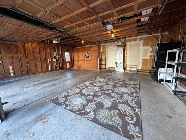 Building Photo - 14920 NW Northumbria Ln