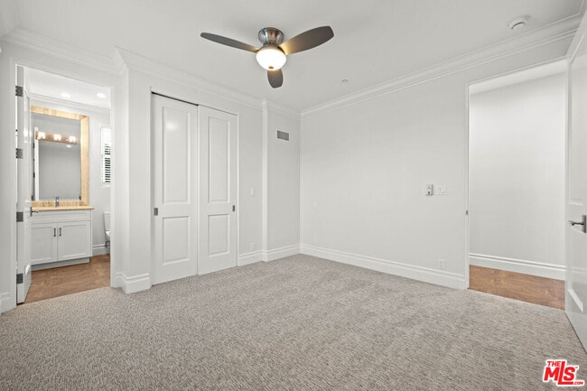 Building Photo - 816 S Catalina Ave