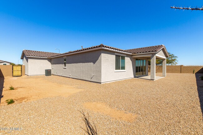 Building Photo - 1275 E Jahns Dr
