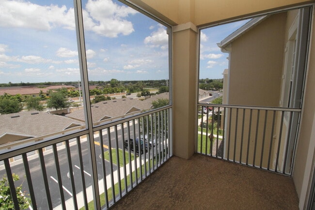 Building Photo - 1576 Peregrine Cir