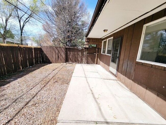 Building Photo - Charming 2-Bedroom Duplex | Limited-Time Offer: Save 50% on Next Month’s Rent!