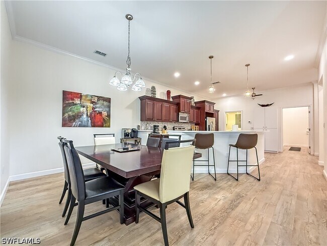 Building Photo - 8524 Via Lungomare Cir