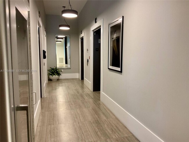 Building Photo - 140 S Dixie Hwy