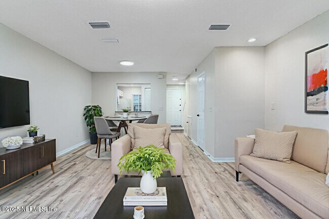 Building Photo - 1503 Marsh Cove Ln