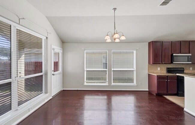 Building Photo - 19454 Plantation Cove Ln