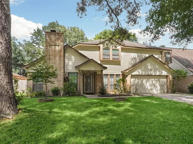 Primary Photo - 12406 Sarti St