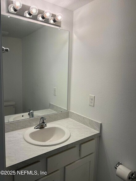 Building Photo - 4021 Haymon Ave