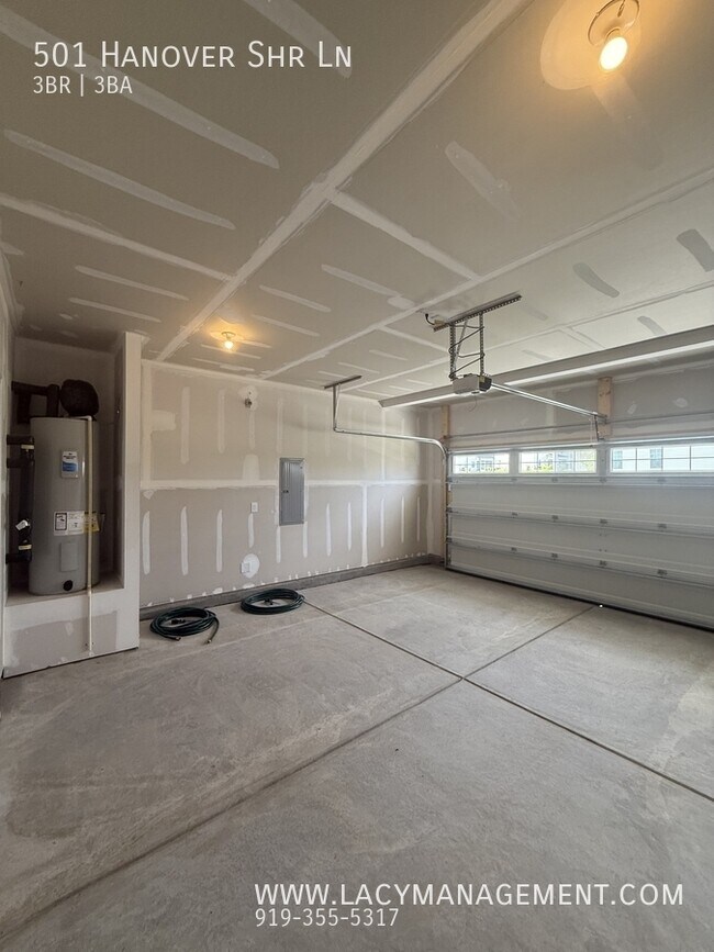 Building Photo - 501 Hanover Shr Ln