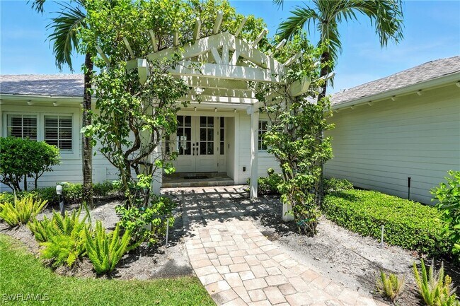 Building Photo - 205 Springline Dr