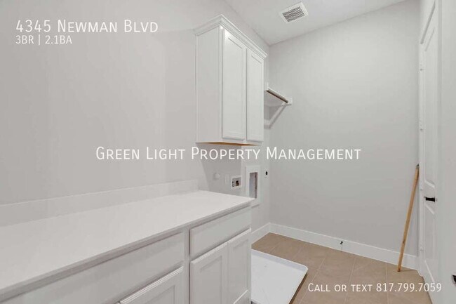 Building Photo - 4345 Newman Blvd