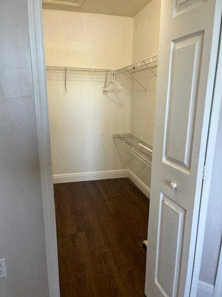 Master Walk-in Closet - 2651 SE 12th Rd