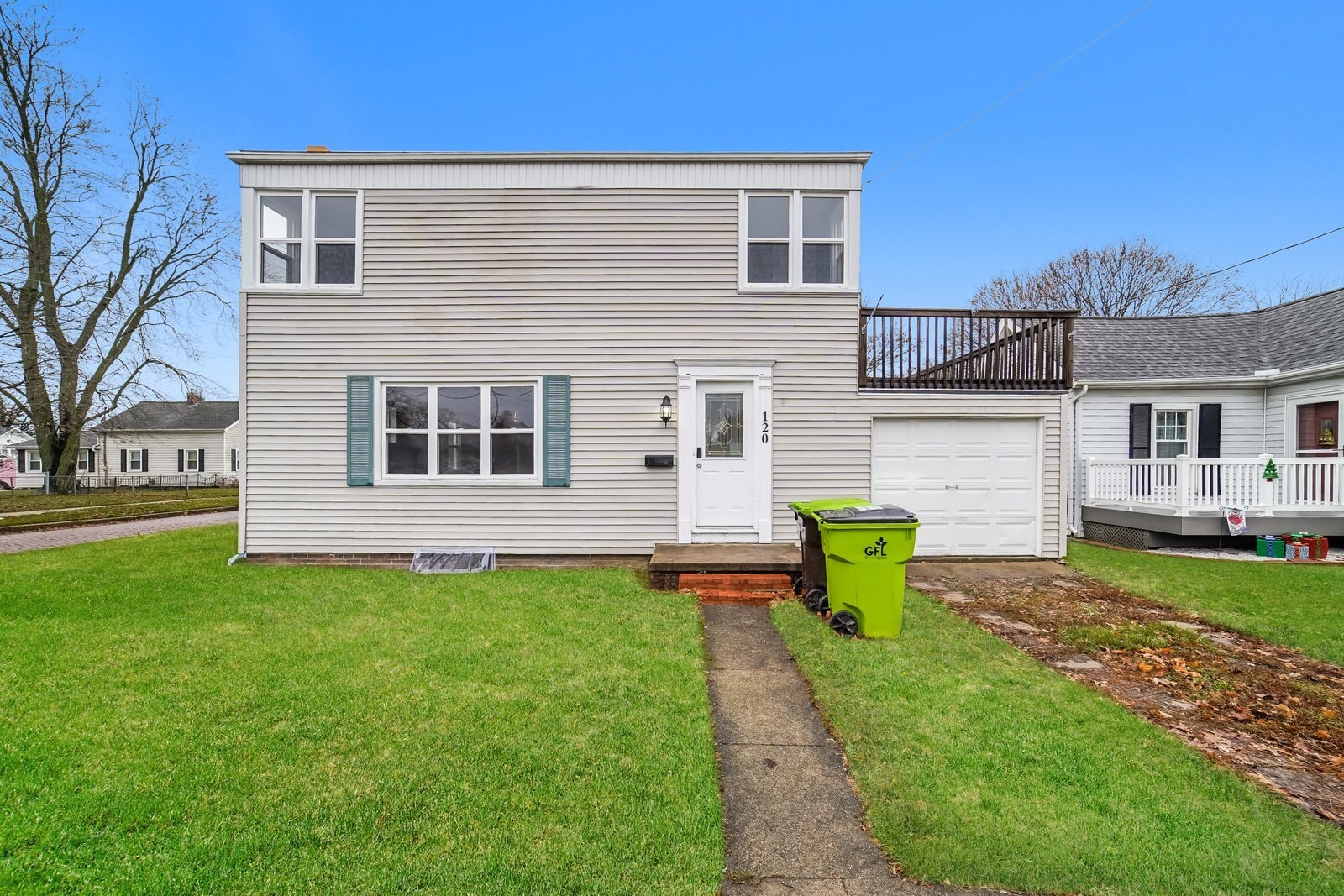 Building Photo - 120 S Cedar St