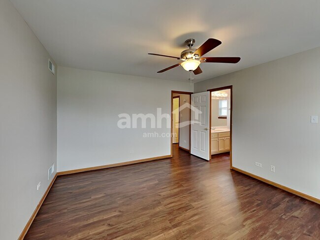 Building Photo - 1304 Partridge Dr