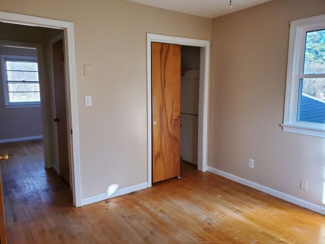 Building Photo - Oxford Heights Subdivision