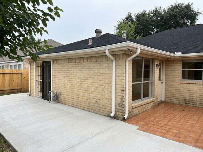 Building Photo - 9518 Langdon Ln