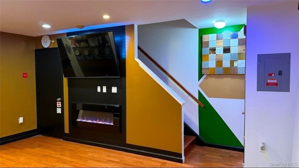 Building Photo - 660 Williams Ave