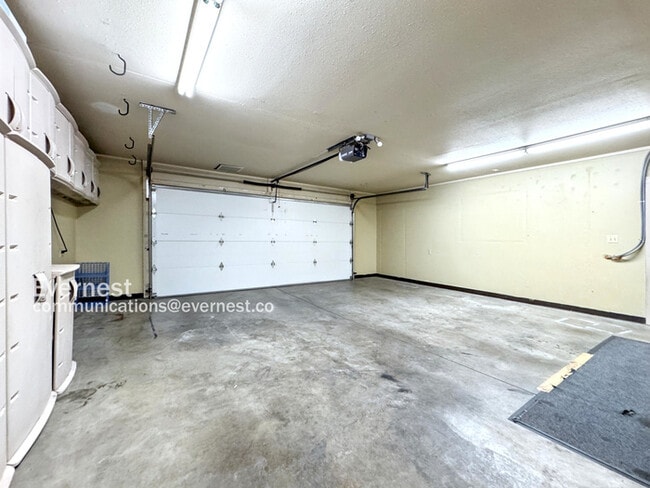 Building Photo - 6376 Lamar Pl