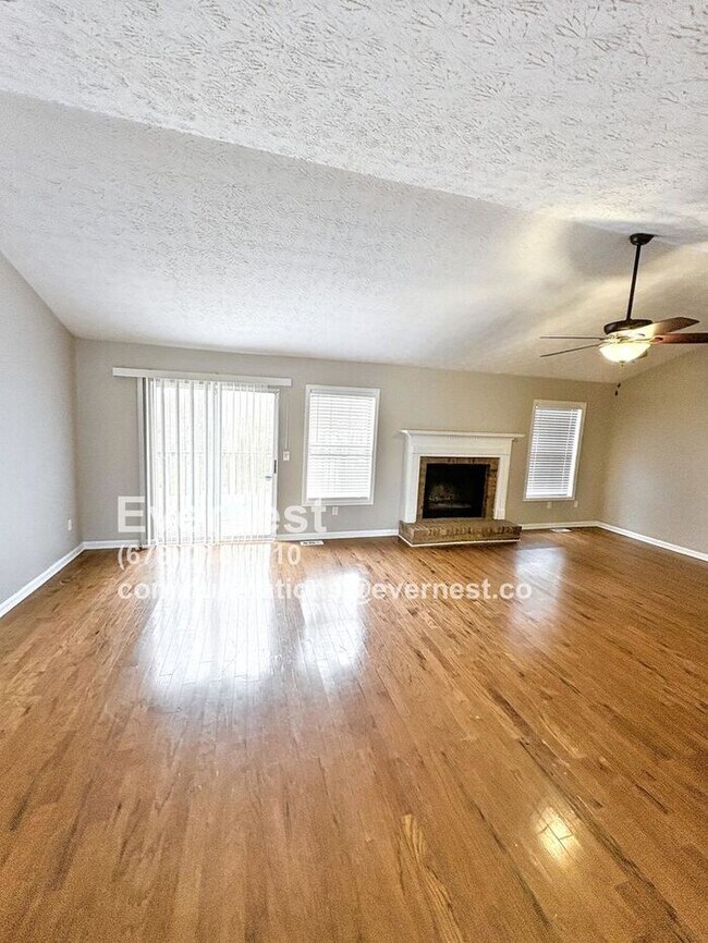 Building Photo - SPECIAL OFFER!  Limited Time Special Offer...