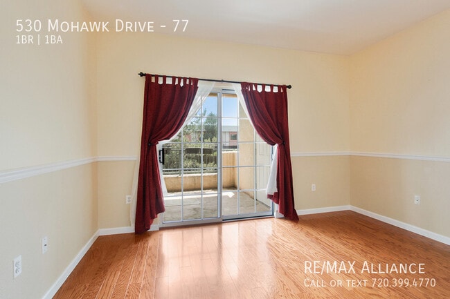 Building Photo - 530 Mohawk Dr