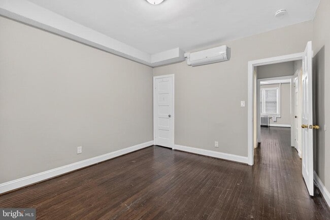 Building Photo - 46 Quincy Pl NE