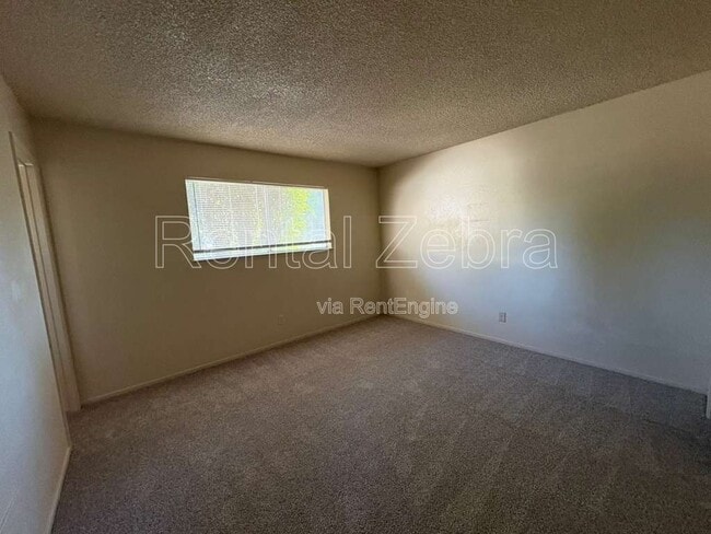 Building Photo - 1836 Cheyenne Dr