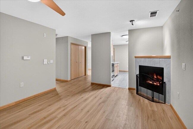 Building Photo - 8206 Starr Grass Dr